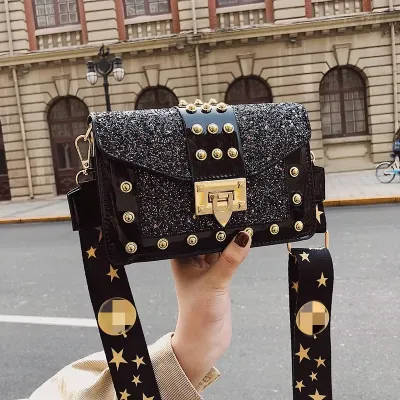Sleek Design Shoulder's Bag